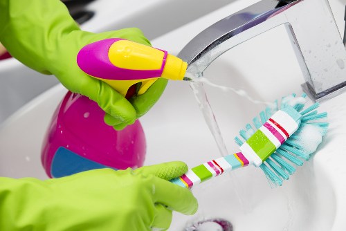 Detailed kitchen cleaning in a Clapham property